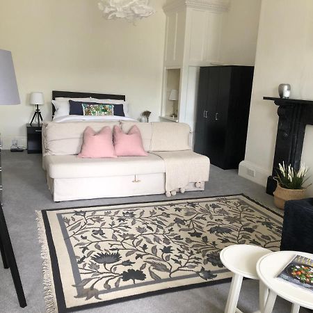 Grosvenor Place Spacious Studio Apartment 바스 외부 사진