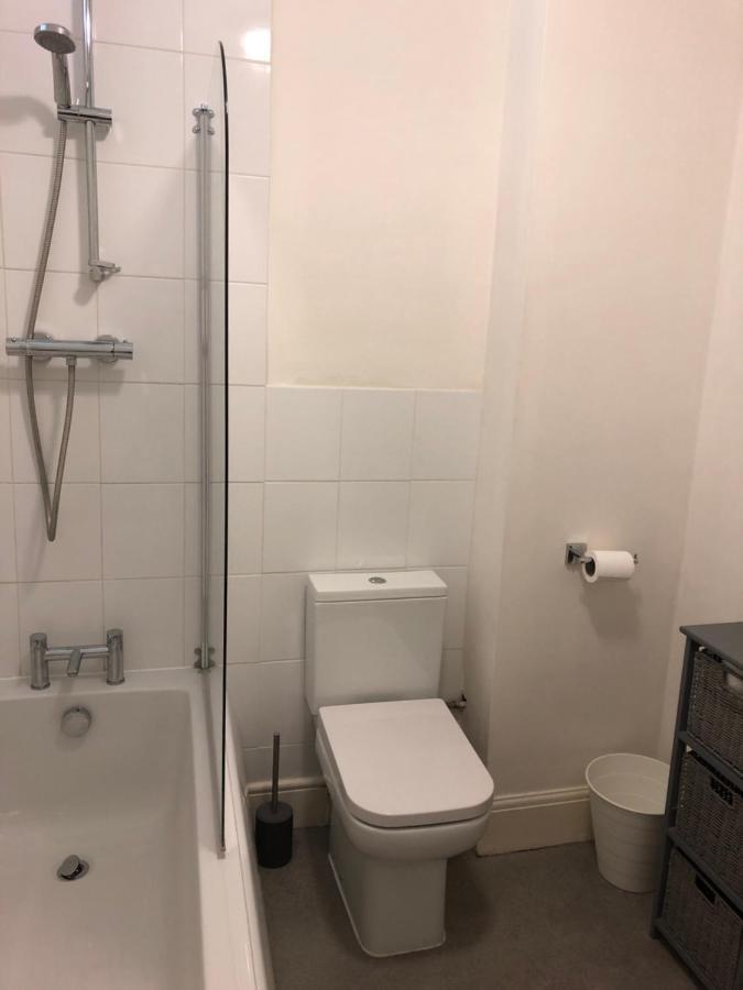 Grosvenor Place Spacious Studio Apartment 바스 외부 사진